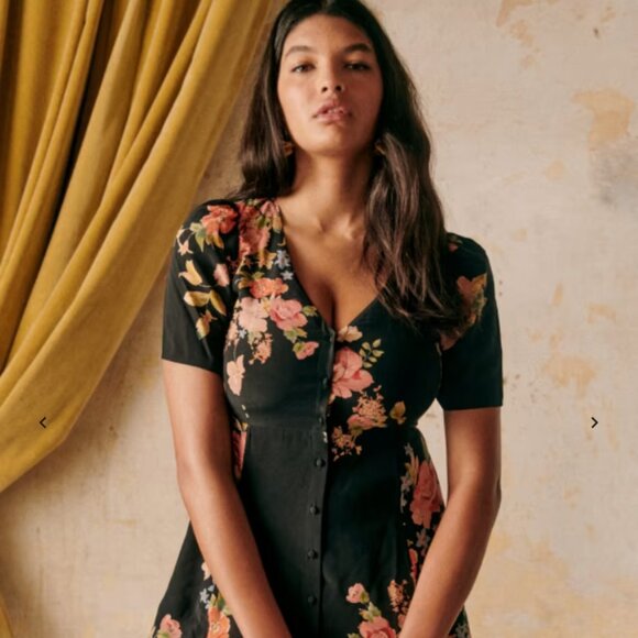 Sezane Lily dress in Calvi Print - Picture 2 of 5